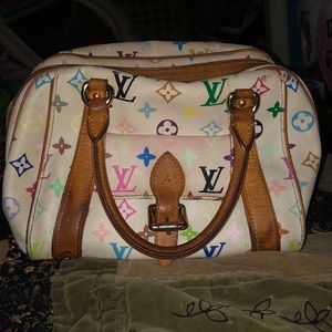 Louis Vuitton Monogram Priscilla white purse 2006. Date code is 980021